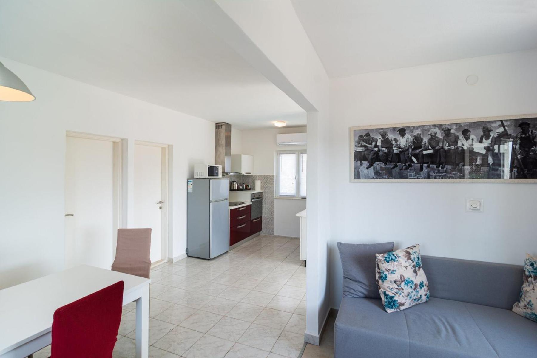Sea-Views Brazza Apartments With Private Pool Milna  Exterior foto